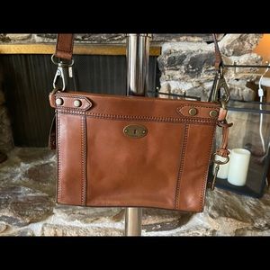 Like new leather crossbody